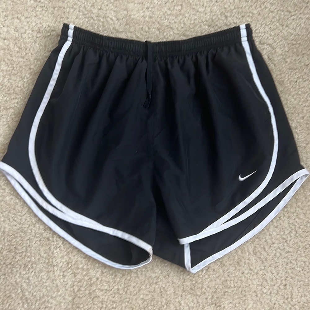 Nike Dri-Fit tempo running athletic shorts black with white trim size M